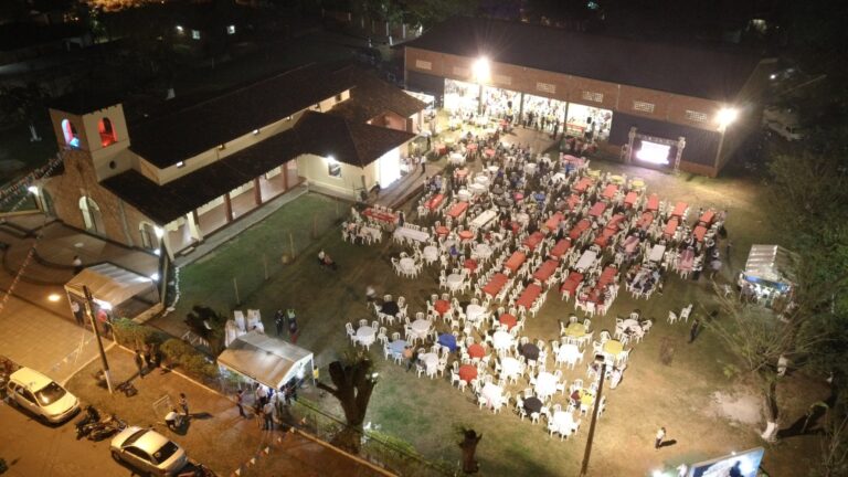 Fiesta de la Parroquia San Miguel Arcángel en Villarrica