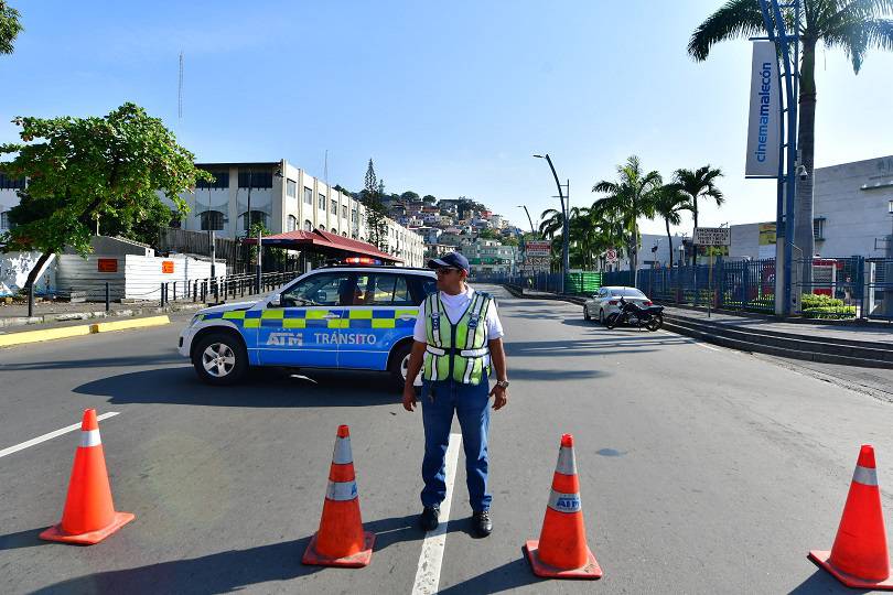 Quiénes pueden circular en Ecuador este fin de semana durante el toque de queda