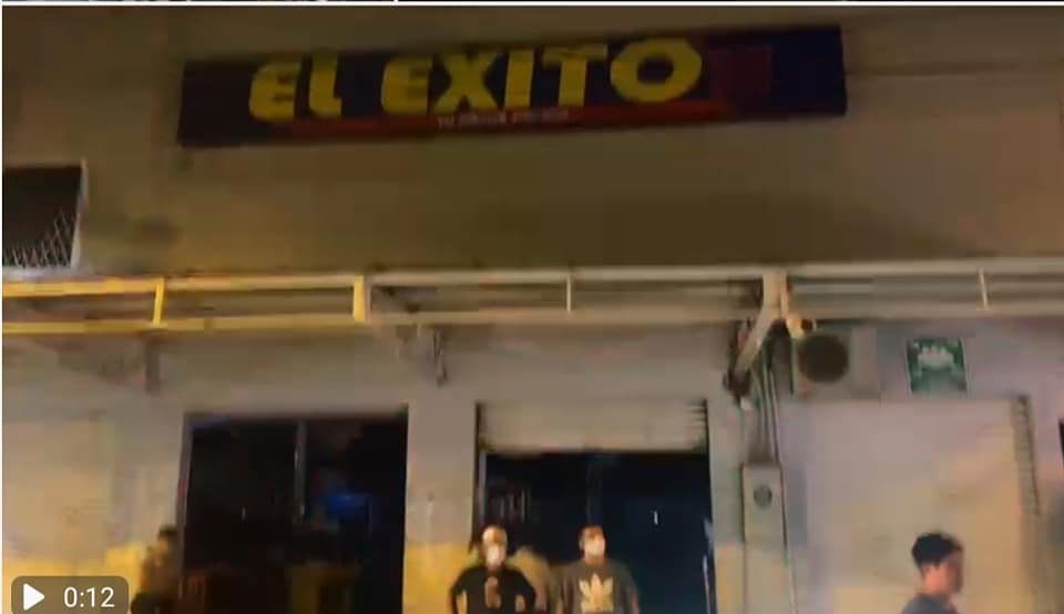 INCENDIO EN COMERCIAL EL ÉXITO