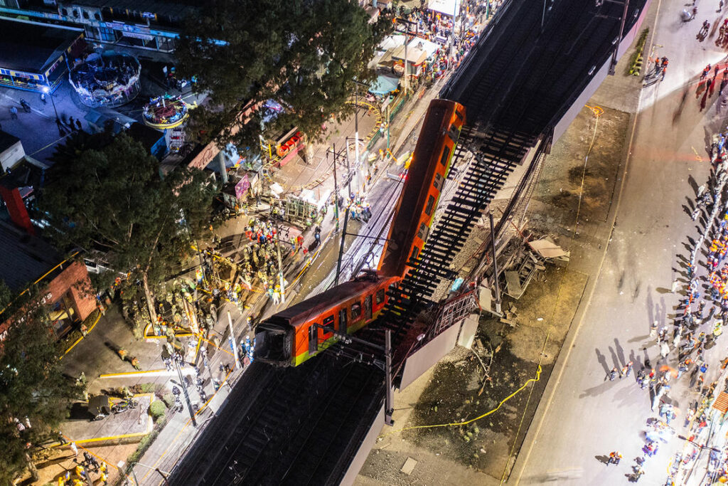 Colapsó el metro de Ciudad de México