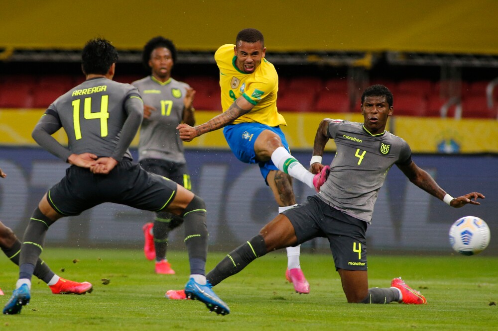 Ecuador por acortar camino a Qatar enfrenta a Brasil