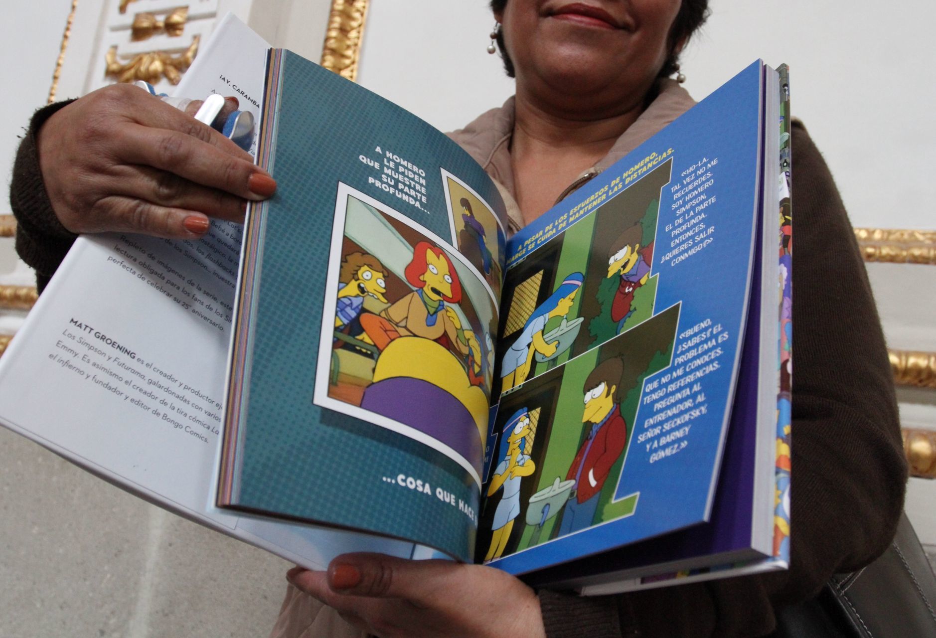 Personas en la Feria Internacional del Libro del Palacio de Minería. (MARÍA JOSÉ MARTÍNEZ /CUARTOSCURO.COM)