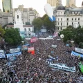 Histórica y multitudinaria movilización por la Educación Pública en Argentina