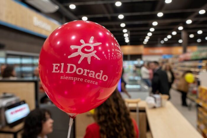 La cadena de Supermercados El Dorado abrió su primera gran superficie en Montevideo