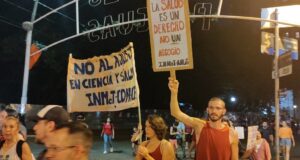 Iguazú: Marcharon en contra de la ley de base y por recomposición salarial de los empleados estatales