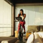 Bajar de peso haciendo cardio: ¿cuánto tiempo debes estar arriba de una bicicleta fija para adelgazar?