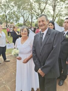Más de 100 parejas juraron amor eterno en Ybycuí