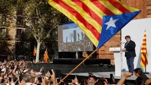 Expresidente catalán, Carles Puigdemont llega a Barcelona tras siete años de exilio político