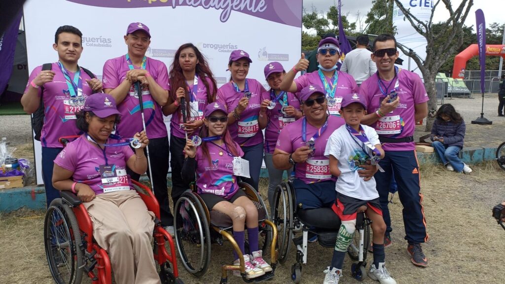 Colombia | Droguerías Colsubsidio celebra la inclusión en su equipo de 150 atletas con discapacidad en la Carrera de la Mujer 2024