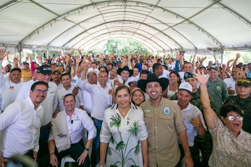 Colombia | Ministro Mauricio Lizcano lanza el ambicioso programa ‘Zonas Comunitarias para la Paz’ conectando a internet 831 escuelas rurales en municipios PDET de Colombia