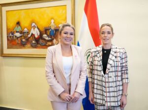 PRIMERA DAMA BRINDA SU APOYO A LA CONFERENCIA REGIONAL SOBRE EMPODERAMIENTO DE LAS MUJERES